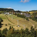 Апартаменты Welcome In - 66-b 'mountainside' In Niedersfeld-winterberg Mit Balkon, Schoener Aussicht Und Abstellraum Винтерберг