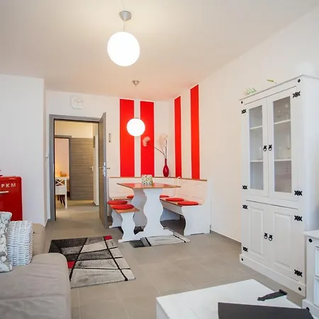 Welcome In - In Niedersfeld-winterberg Met Balkon, Mooi Uitzicht En Berging דירה