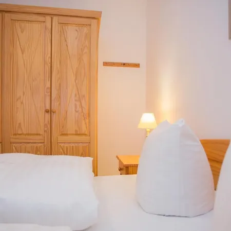 Welcome In - In Niedersfeld-winterberg Met Balkon, Mooi Uitzicht En Berging