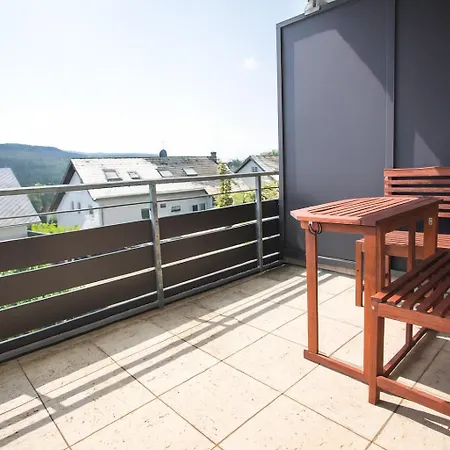 Welcome In - 66-b 'mountainside' In Niedersfeld-winterberg Mit Balkon, Schoener Aussicht Und Abstellraum *